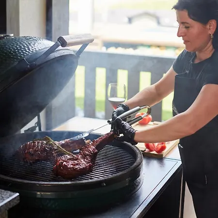 Twoseasons Chalet Bukovel