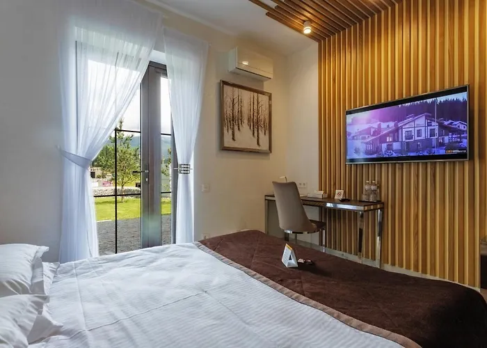 Twoseasons 木屋 布克维