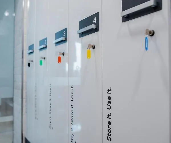 Twoseasons 布克维