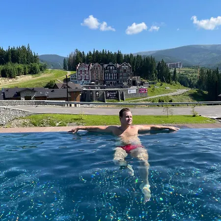 Twoseasons Chalet